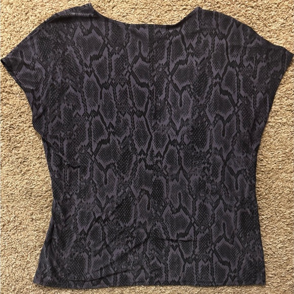 Jennifer Lopez Woman XXL Purple Snake Skin Crisscross design Great Condition - Picture 11 of 14